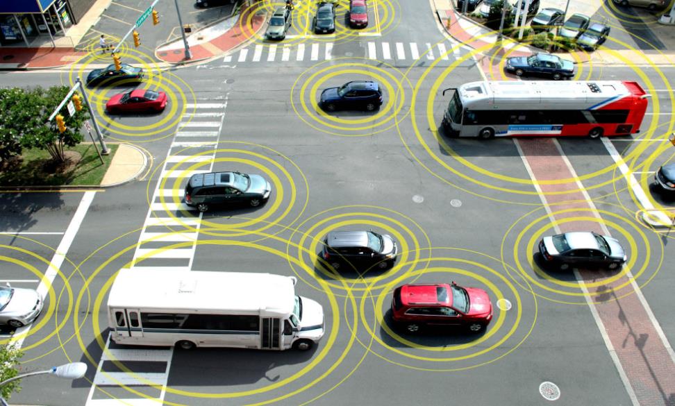 智能公路对于无人驾驶的发展是非常重要的