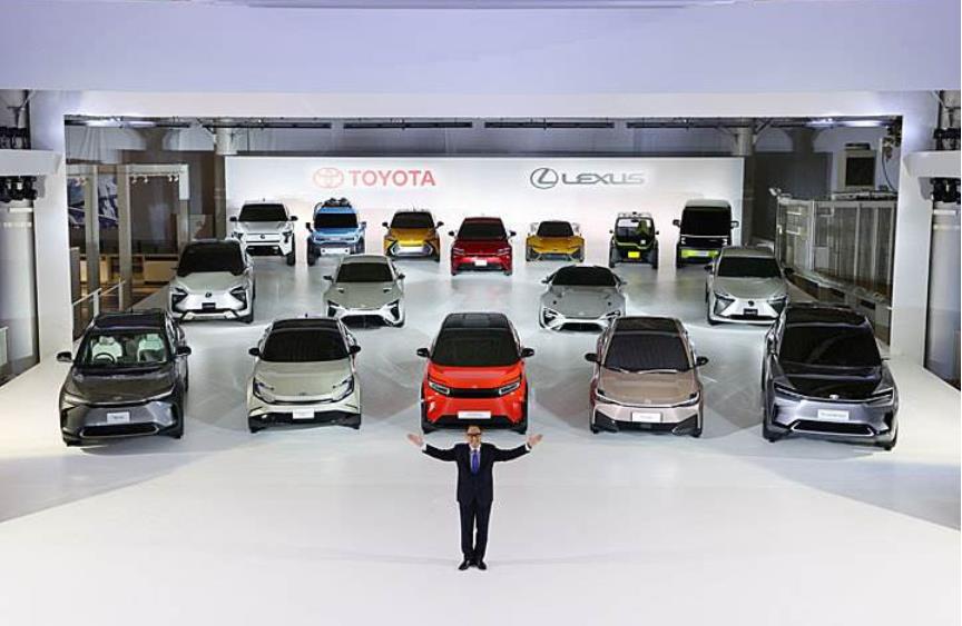 丰田将在2030年前推出30款电动汽车，雷克萨斯也将全面转型为纯电品牌