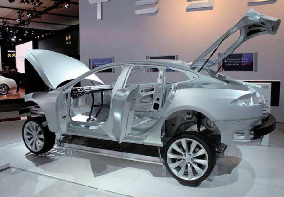 简析全铝车身的材料、结构、连接工艺对比