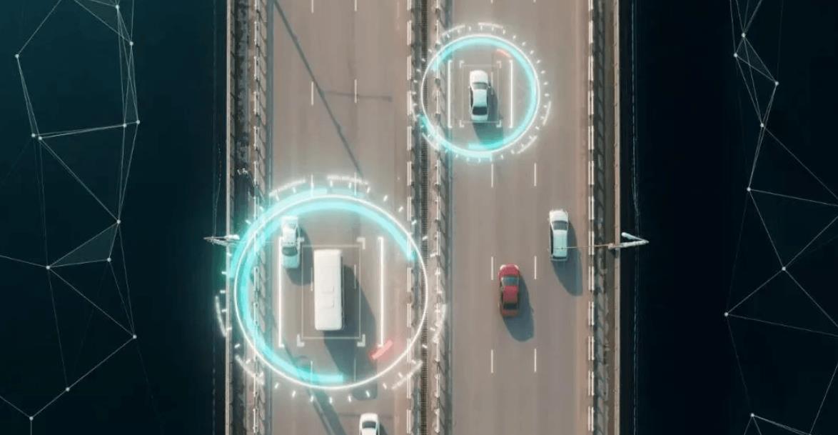 全国首条满足车路协同式自动驾驶等级的全息感知智慧高速公路在苏州投用